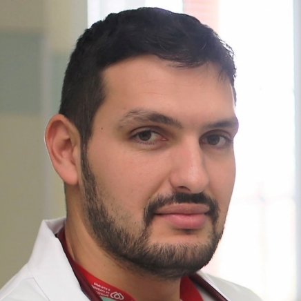 Д-р Павел Николов: Сърцето „обича“ водата - забравете за кафето и газираното в жегите