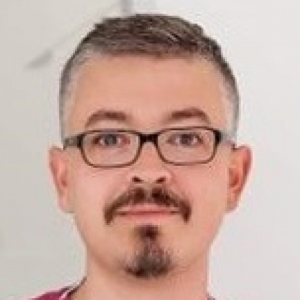 Д-р Евгени Шарков: Възстановяваме гърдите на пациентки след мастектомия