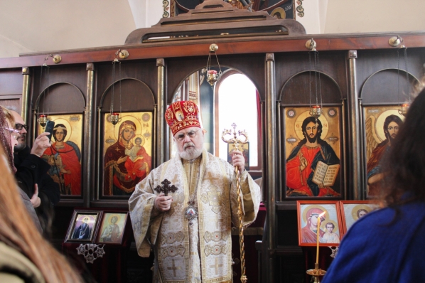 Основна снимка на страницата
