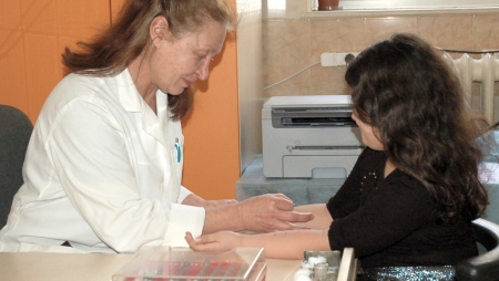 БЕЗПЛАТНИ КОНСУЛТАЦИИ ЗА ДЕЦА СЪС СЪМНЕНИЕ ЗА МЕДИКАМЕНТОЗНА АЛЕРГИЯ